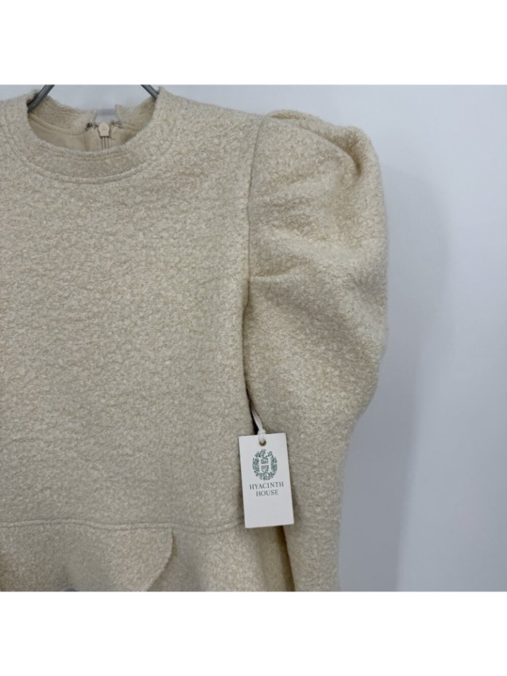 Hyacinth House by Tuckernuck Cream Metallic Boucle Puff Sleeve Sweater Top sz S - Picture 4 of 12